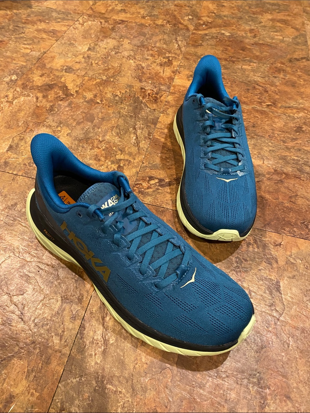 Hoka Profly Teal Blue Running Shoes with Light Yellow Soles - Picture 16 of 16